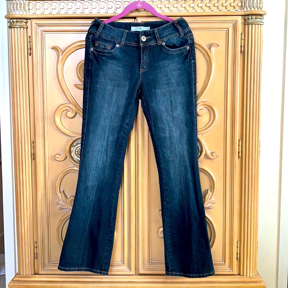 Mix It Jeans Light to dark Wash Boot Leg 4 short
